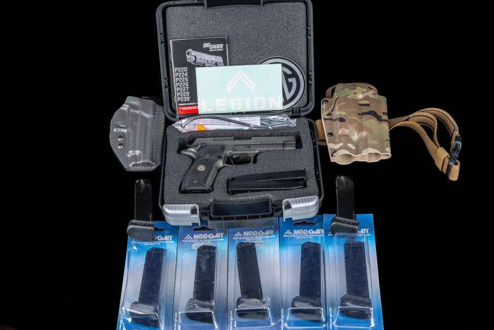 SIG Sauer P226 LEGION SAO 9mm Exc. Cond.-img-0