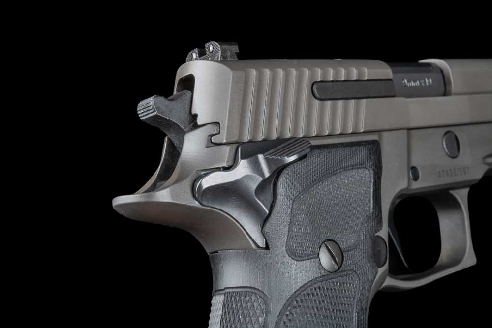 SIG Sauer P226 LEGION SAO 9mm Exc. Cond.-img-19