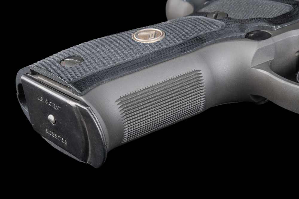 SIG Sauer P226 LEGION SAO 9mm Exc. Cond.-img-5