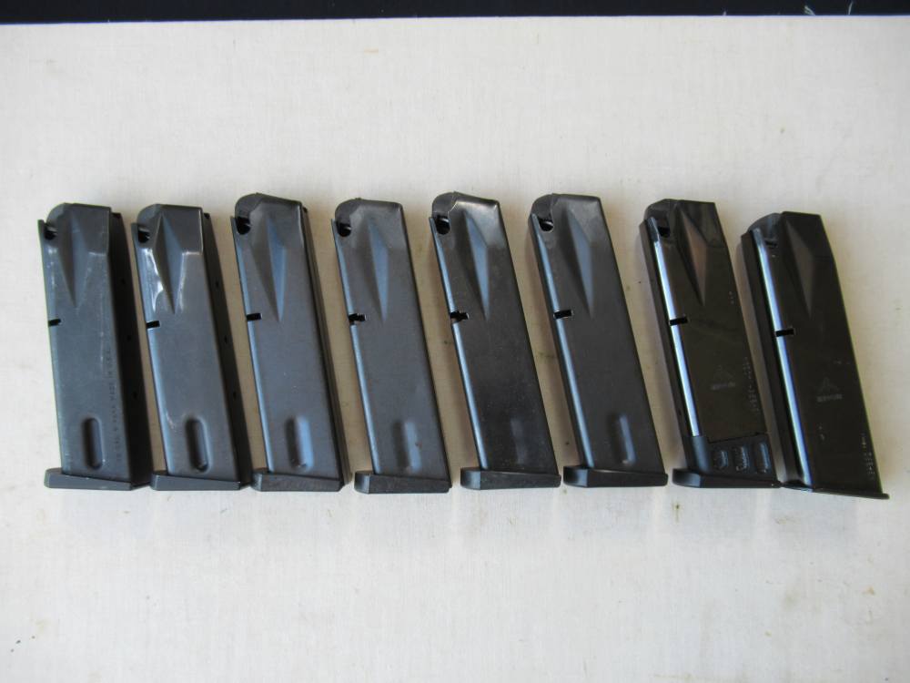 Beretta 92 9mm Magazine Lot of 7 + 1 Beretta 96 .40 S&W Dealer Shooter Lot-img-5