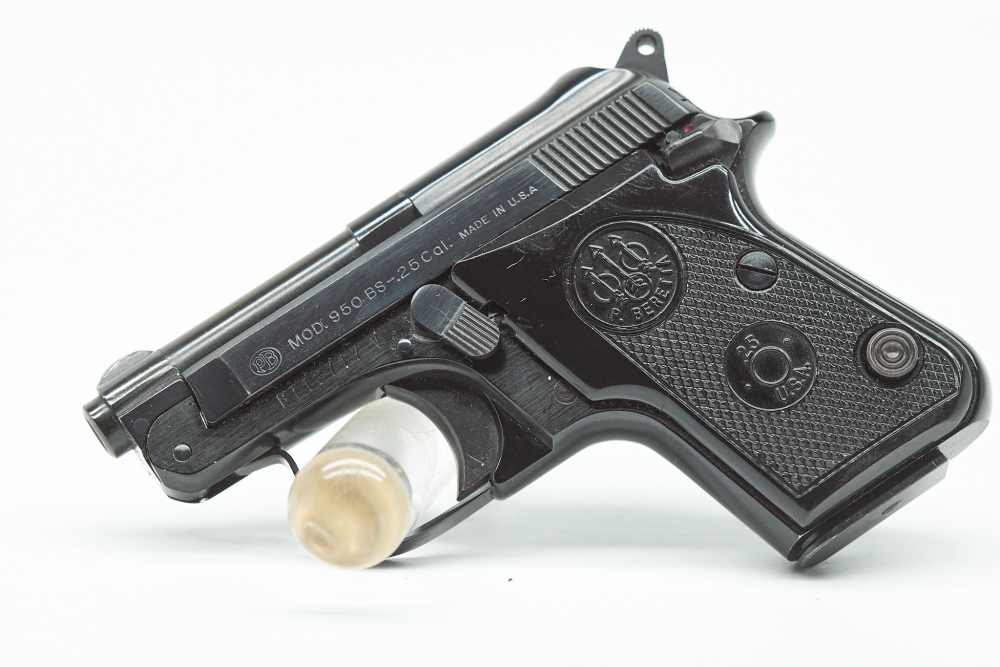 Beretta 950BS  .25acp **EXCELLENT CONDITION**-img-0
