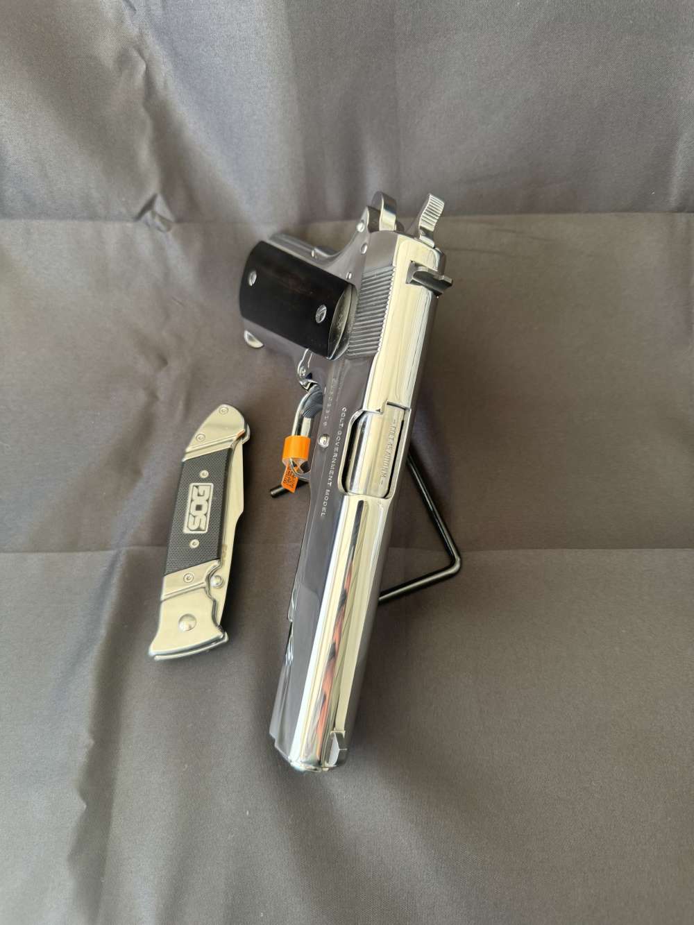 NIB Colt Classic 1911 - Bright Stainless - .45 ACP + SOG Knife-img-4