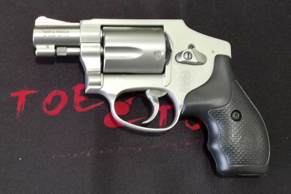 Used S&W 642-2 Airweight 38SPL 5rd 2" Hammerless-img-3