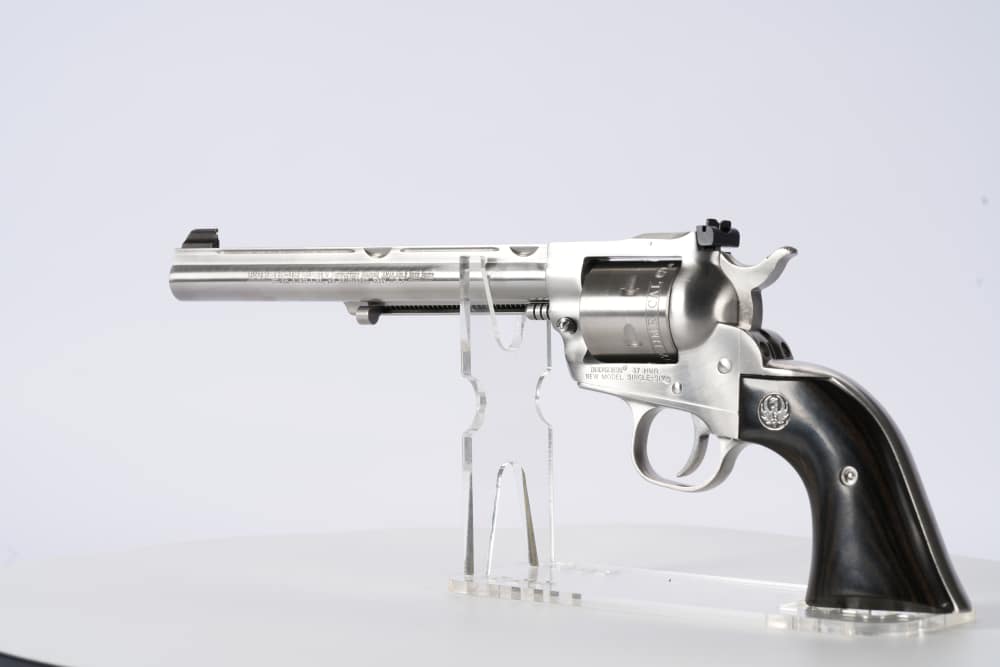 Rare--Ruger Single Six Hunter .17 HMR / .17 M2 Dual Cylinder – Rings, Case-img-7