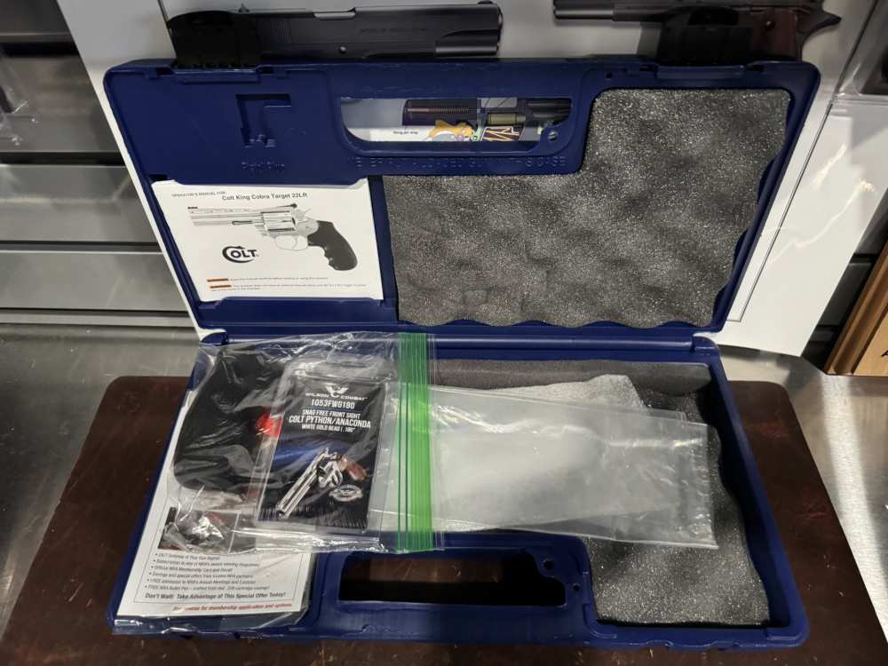 New for 2026-Colt Blued King Cobra- .22LR-BP4RFO-Upgraded Sights & Grips-img-9