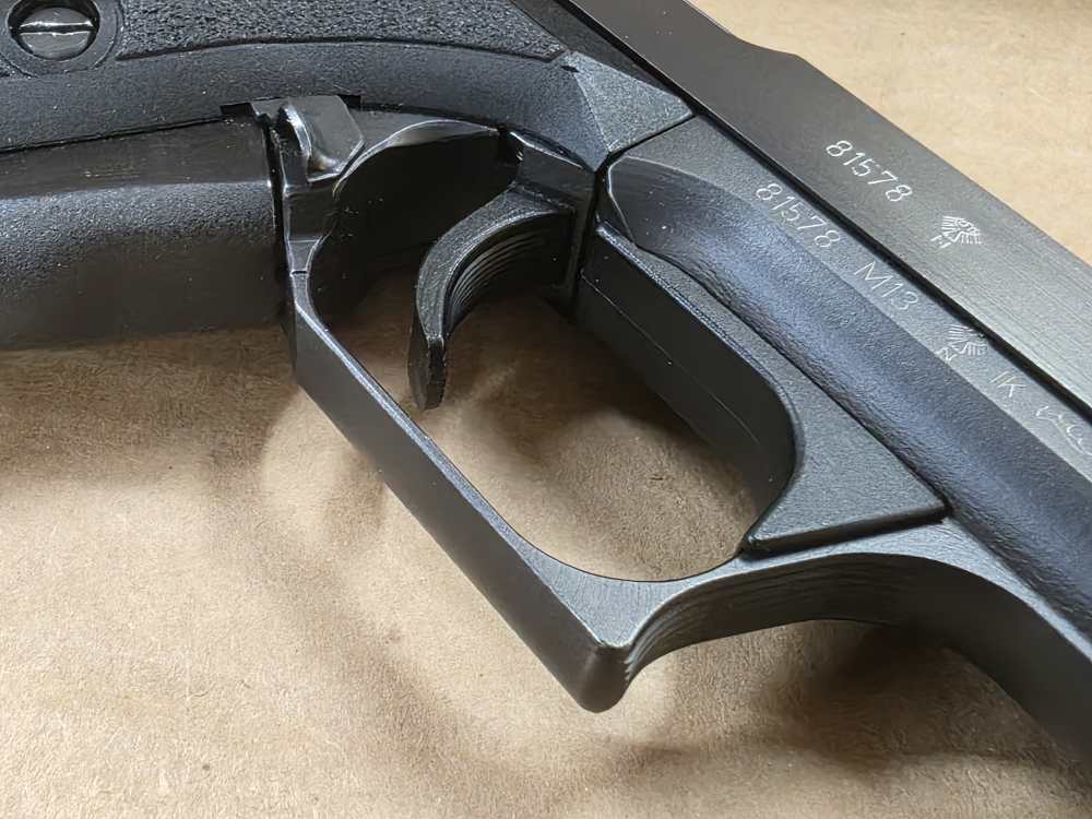 Heckler & Koch P7 M13 6 Magazines -img-17
