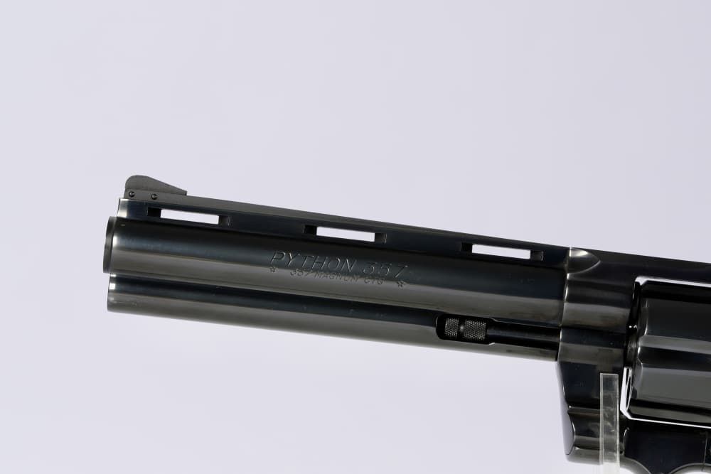 Colt Python .357 Mag 6" Royal Blue (1976) – Matching Box & Papers-img-25