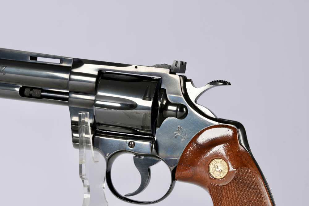 Colt Python .357 Mag 6" Royal Blue (1976) – Matching Box & Papers-img-4