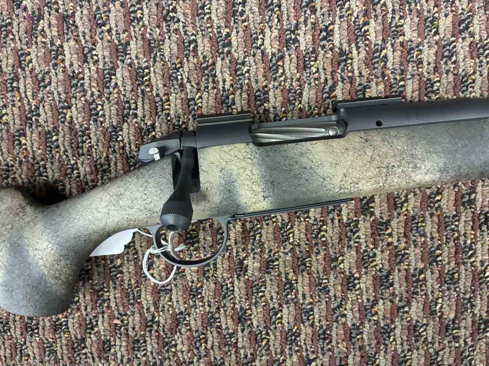 Bergara Premier camo synthetic 6.5 Creedmoor as new -img-2