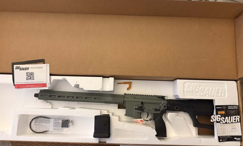Sig Sauer M400 Tread Predator 2 5.56 16in Jungle Green RM400-16B-TRD-PRED2-img-1