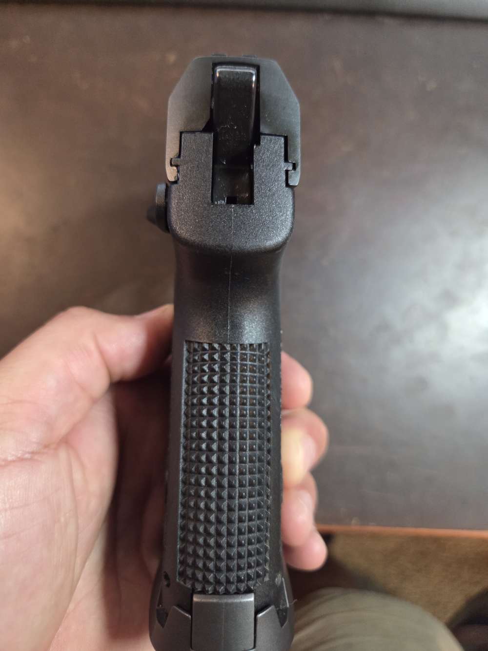 USP 40 for Sale. GREAT SHAPE. HK THREADED BARREL AND 5 (16RD ) MAGS!!!-img-5