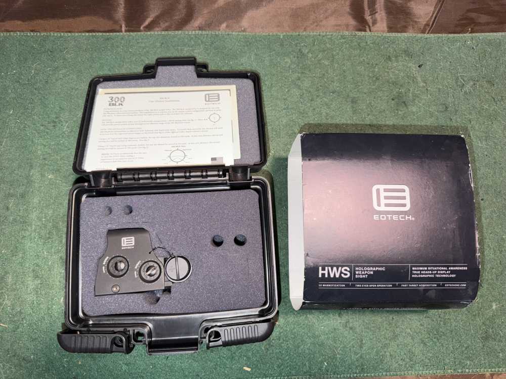 EOTECH XPS-300 XPS HWS HOLOGRAPHIC SIGHT RED DOT-img-0
