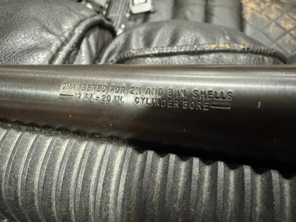 Mossberg Maverick 88 12ga 20 Barrel 2.75/3.00 Used Like New-img-2
