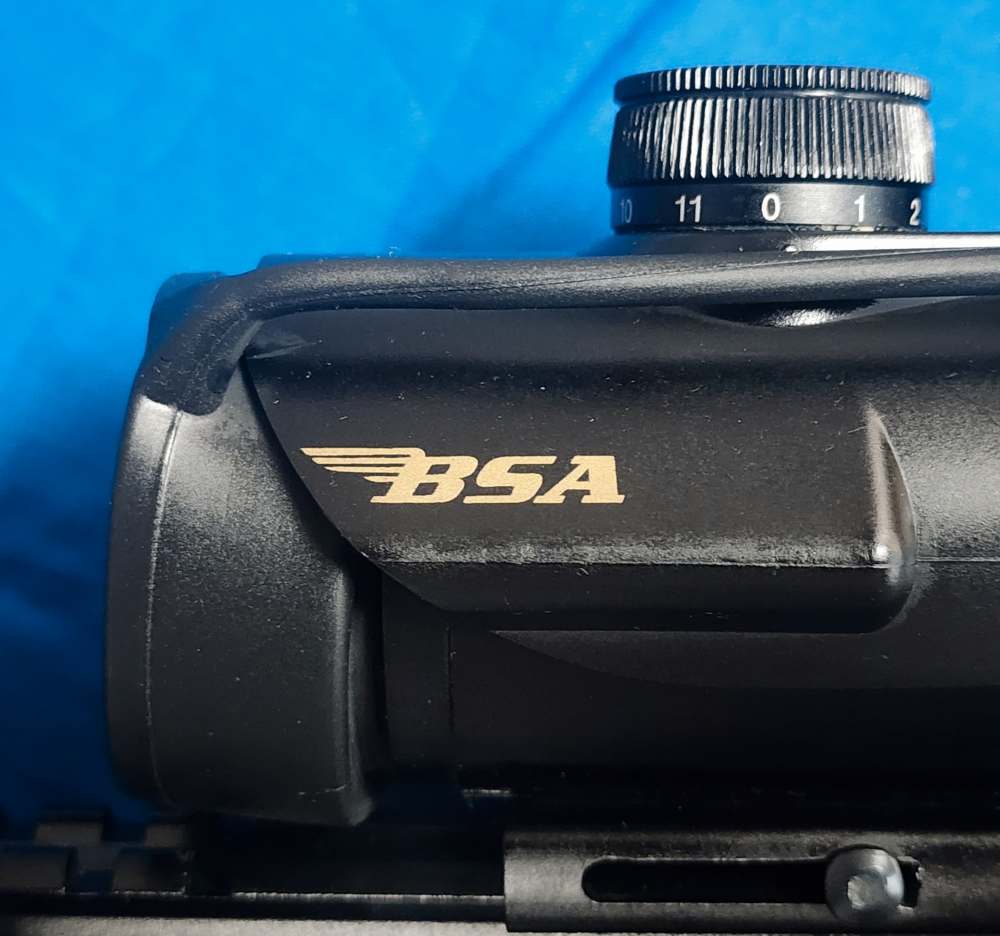 MINT ROSSI/TAURUS CIRCUIT JUDGE .45LC/.410 21.5" W/ SCOPE & BIPOD-img-13