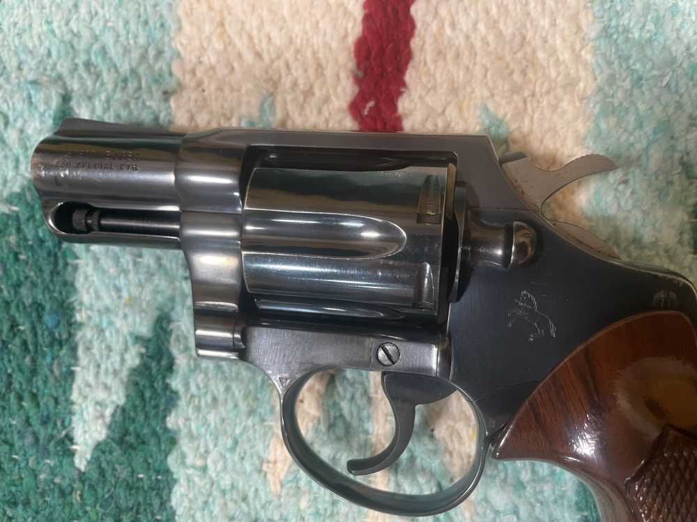 Colt Detective Special with box and paper work 1st year 3rd Issue 1973-img-4