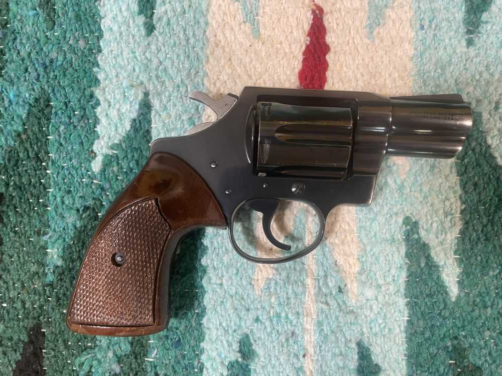 Colt Detective Special with box and paper work 1st year 3rd Issue 1973-img-6