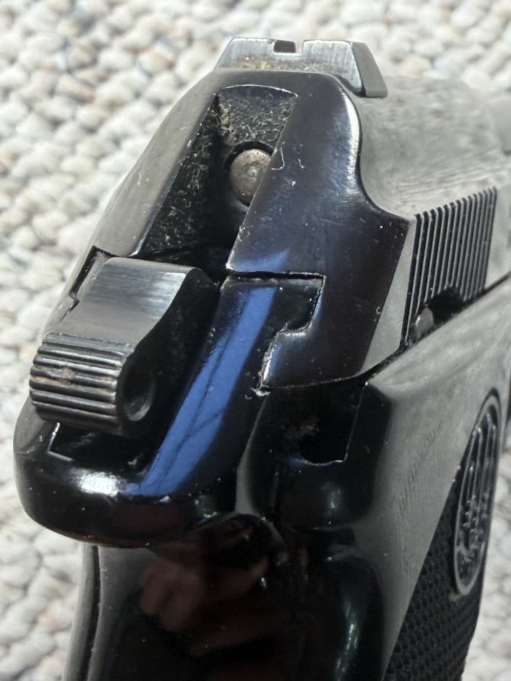 Beretta Tomcat .32 ACP Pistol (2) magazine, factory case, Manual -img-19