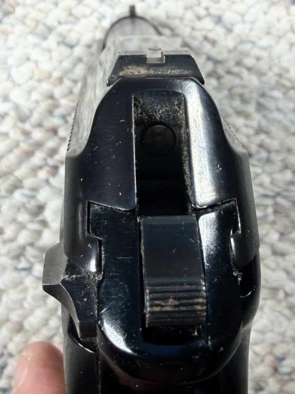 Beretta Tomcat .32 ACP Pistol (2) magazine, factory case, Manual -img-18