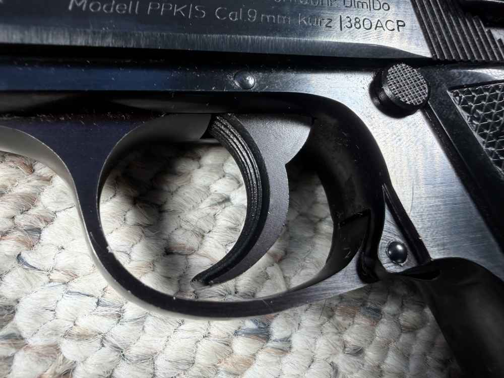 Walther PPK/s DA/SA 3” Pistol (2)magazines and factory case Manual-img-8
