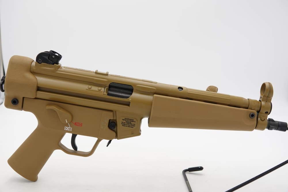 HK Heckler & Koch SP5 9mm RAL8000 RAL 8000  Consecutive PAIR!-img-30