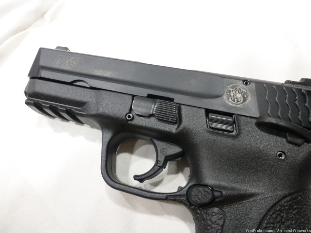 NIB S&W M&P 22 Compact 22 LR (2) 10 rd Thumb Safety Adjustable Sight 108390-img-6