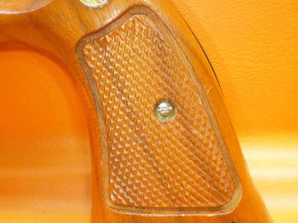 S&W 17-4 "K-22 Masterpiece" .22 LR 6" Bbl Checkered Walnut Target Grip 1981-img-22