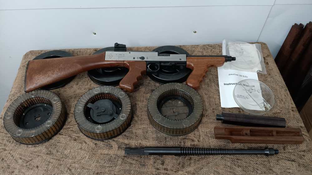 Extremely RARE S&S American 180 .22 LR MACHINEGUN with EXTRAS!-img-7