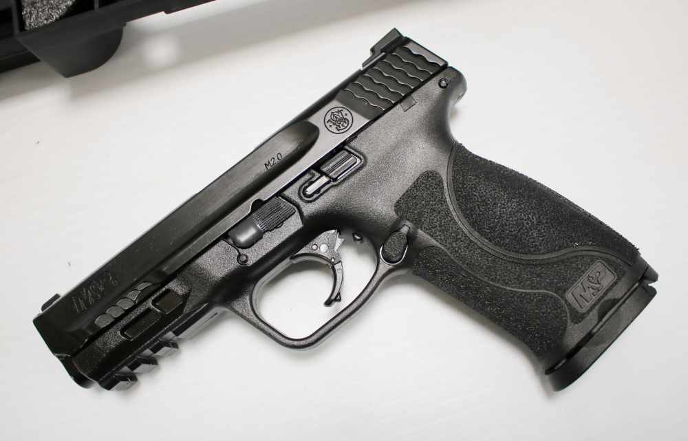 Smith & Wesson M&P9 M2.0 Carry 9mm 4.25" 17 Rd. x 3 & Range Kit - 11765-img-9