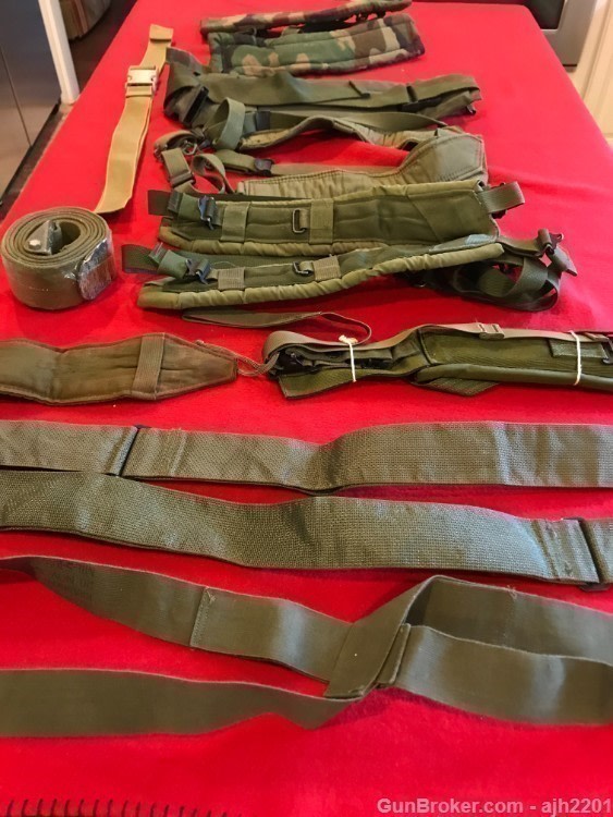 Military lot of 12 shoulder straps, belts, pads, etc.-img-2
