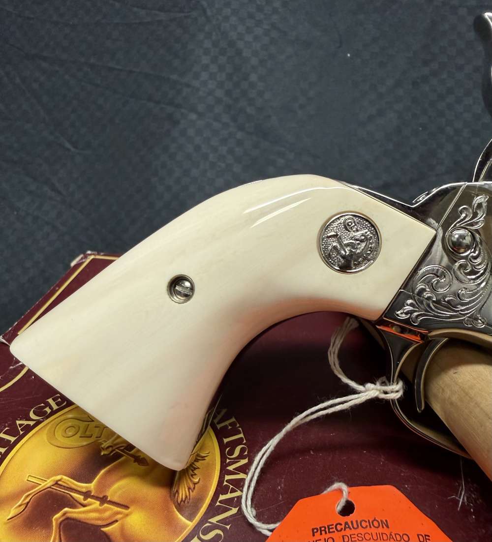 RARE COLT CUSTOM SHOP SINGLE ACTION ARMY 45 COLT "ENGRAVED NICKLE"-img-3