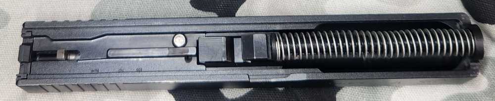 Glock 17 9MM gen 3 complete slide Used 535 Discontinued-img-11