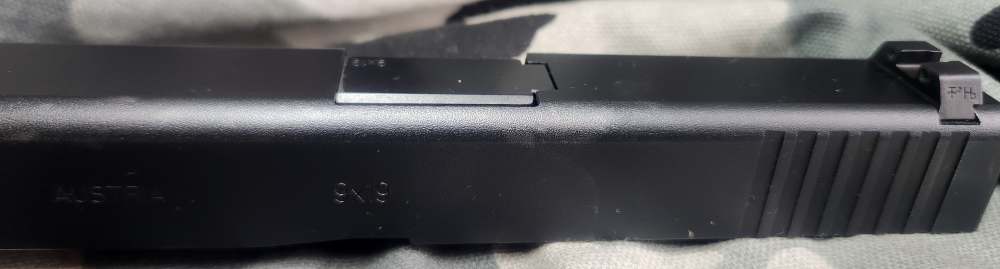 Glock 17 9MM gen 3 complete slide Used 535 Discontinued-img-9