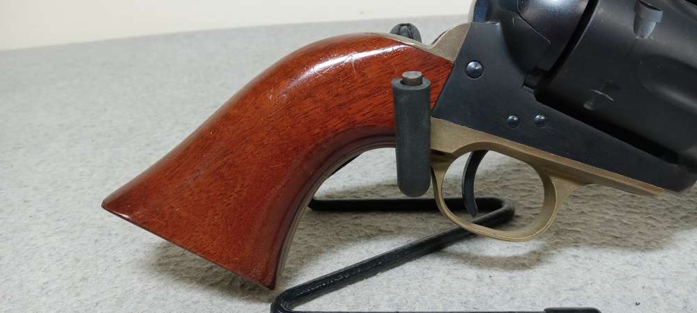 Stoeger/ A. Uberti .45 Colt Revolver, 4.75" Barrel, 6 Rounds-img-12