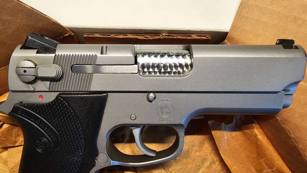 S&W 4516-1 Smith & Wesson, 45acp, Third-Generation MINT!-img-5