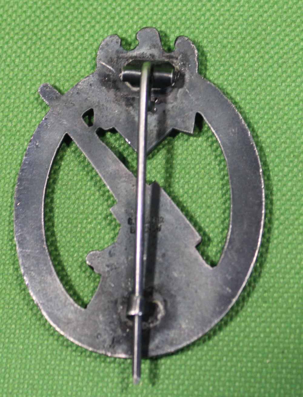 German WWII Army HEER Flak Artillery Anti Aircraft Badge ZC-img-1