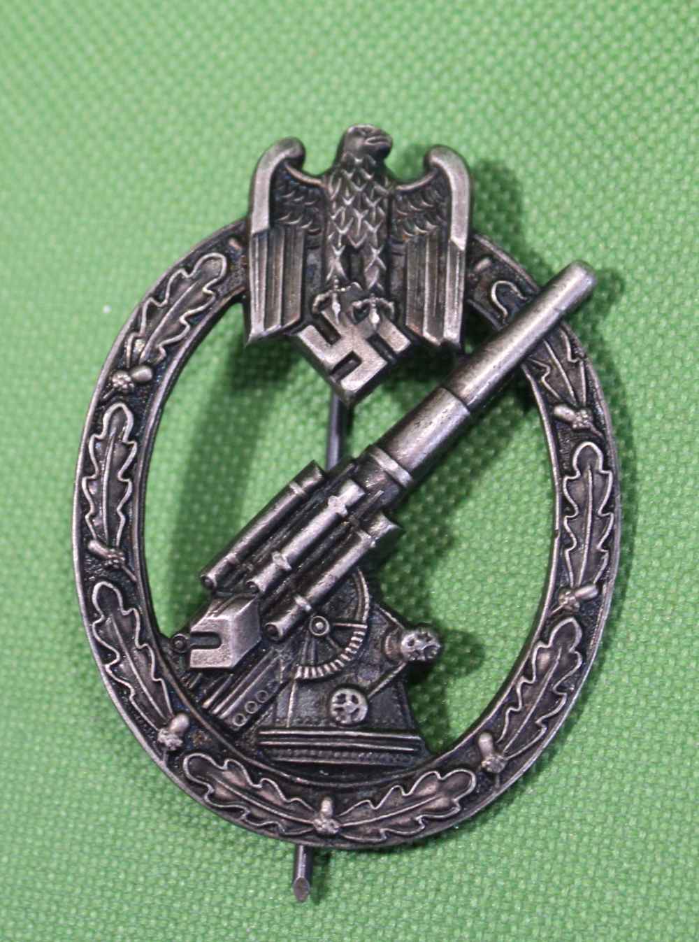 German WWII Army HEER Flak Artillery Anti Aircraft Badge ZC-img-0