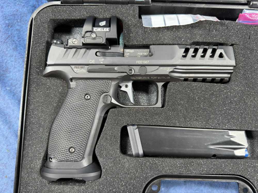 Walther PDP Steel Frame with Optic-img-1