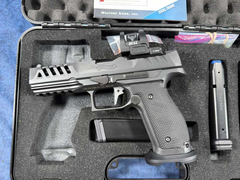 Walther PDP Steel Frame with Optic-img-8
