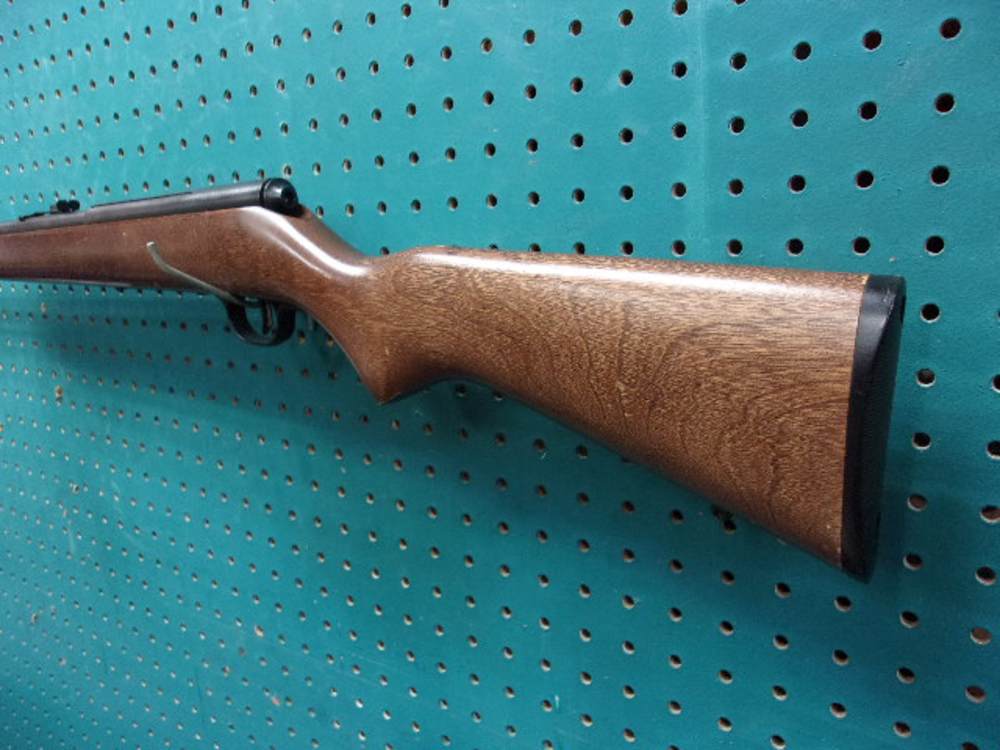 Savage Mark I Y Bolt Action Rifle .22 S,L,LR Single Shot 19in +Accutrigger-img-12