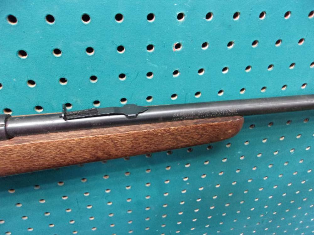 Savage Mark I Y Bolt Action Rifle .22 S,L,LR Single Shot 19in +Accutrigger-img-6