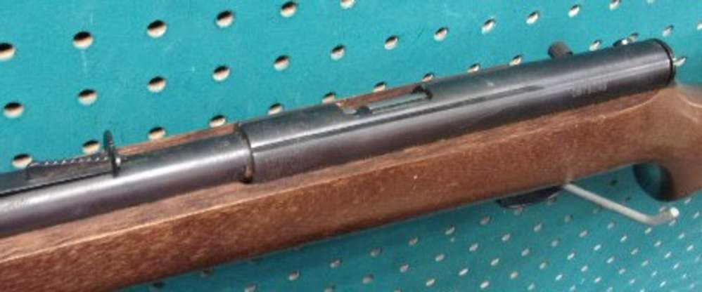 Savage Mark I Y Bolt Action Rifle .22 S,L,LR Single Shot 19in +Accutrigger-img-19