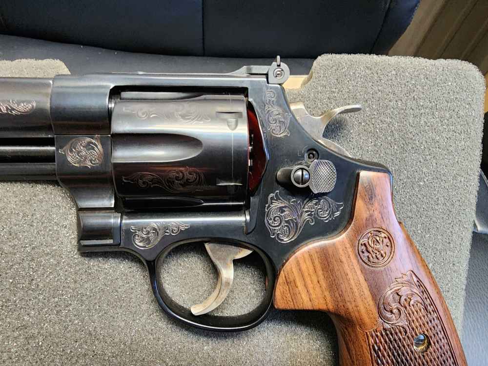 PICS! NEW SMITH & WESSON 29 ENGRAVED CLASSIC .44 MAG 4" SPECIAL S&W M29 NIB-img-11