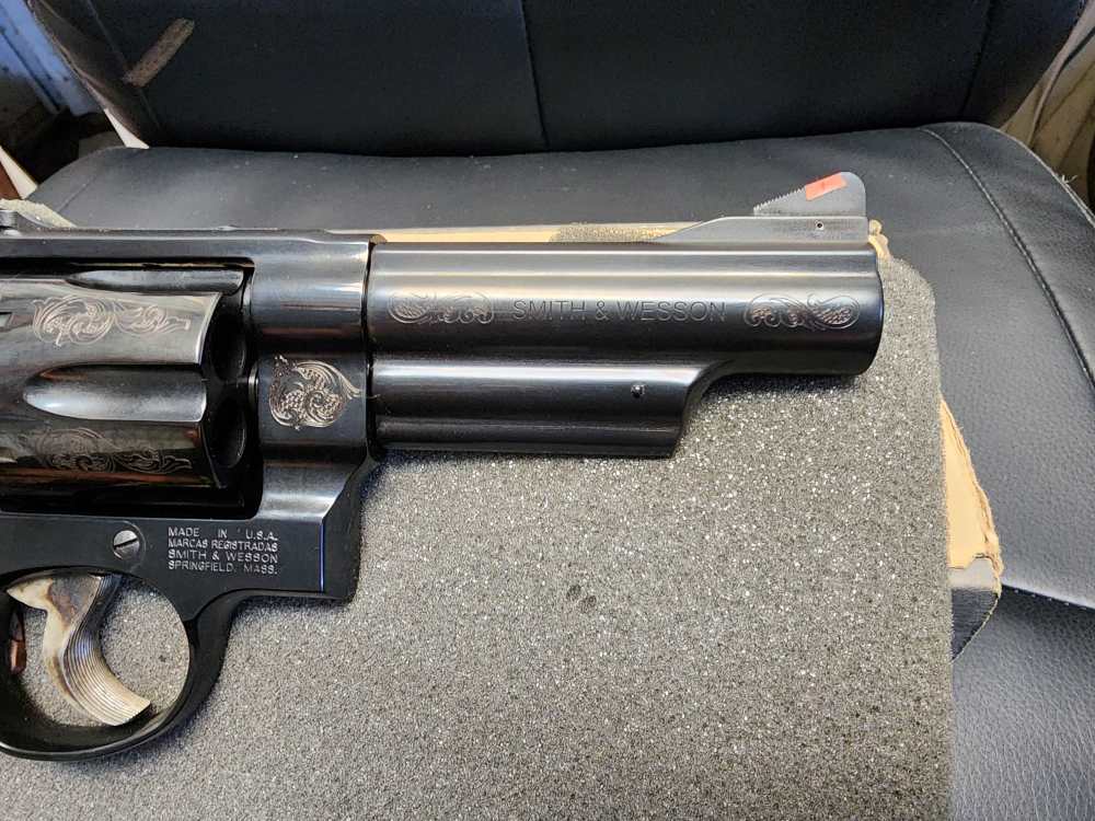 PICS! NEW SMITH & WESSON 29 ENGRAVED CLASSIC .44 MAG 4" SPECIAL S&W M29 NIB-img-8