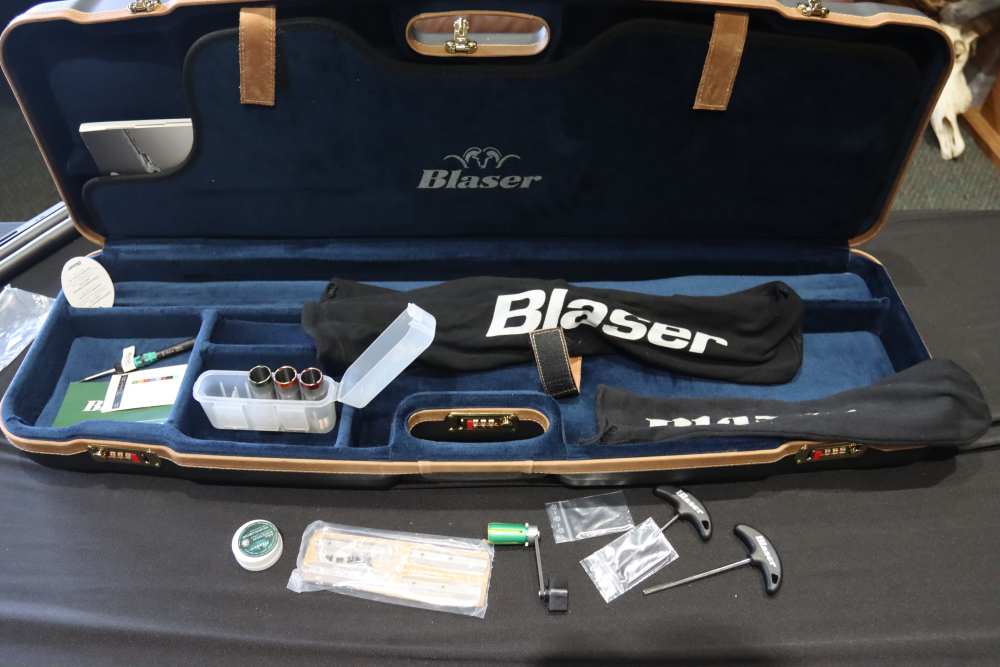 BLASER F3 SUPER TRAP RH 12GA 32" BBL ADJ MC, GRADE 5 NEW 2022 MODEL-img-12