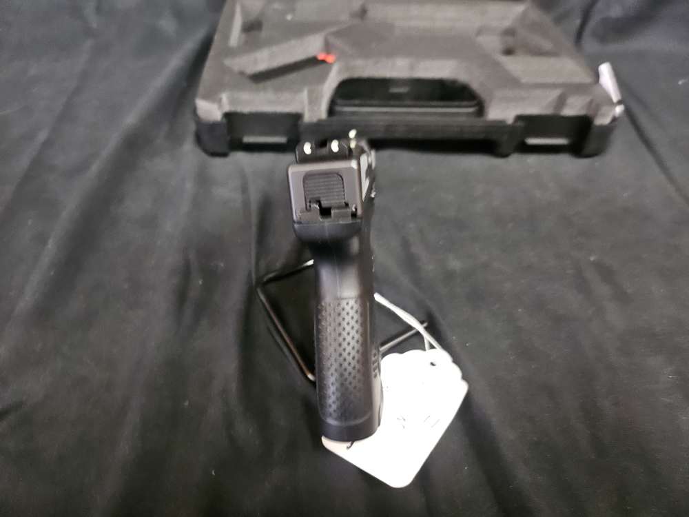CZ P-10M 9mm Luger Subcompact Pistol – Striker-Fired-img-5