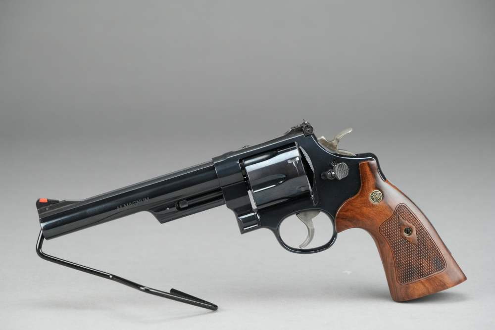 SMITH & WESSON 29 CLASSIC 44 MAGNUM *BRAND NEW*-img-1