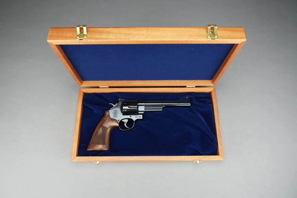SMITH & WESSON 29 CLASSIC 44 MAGNUM *BRAND NEW*-img-2