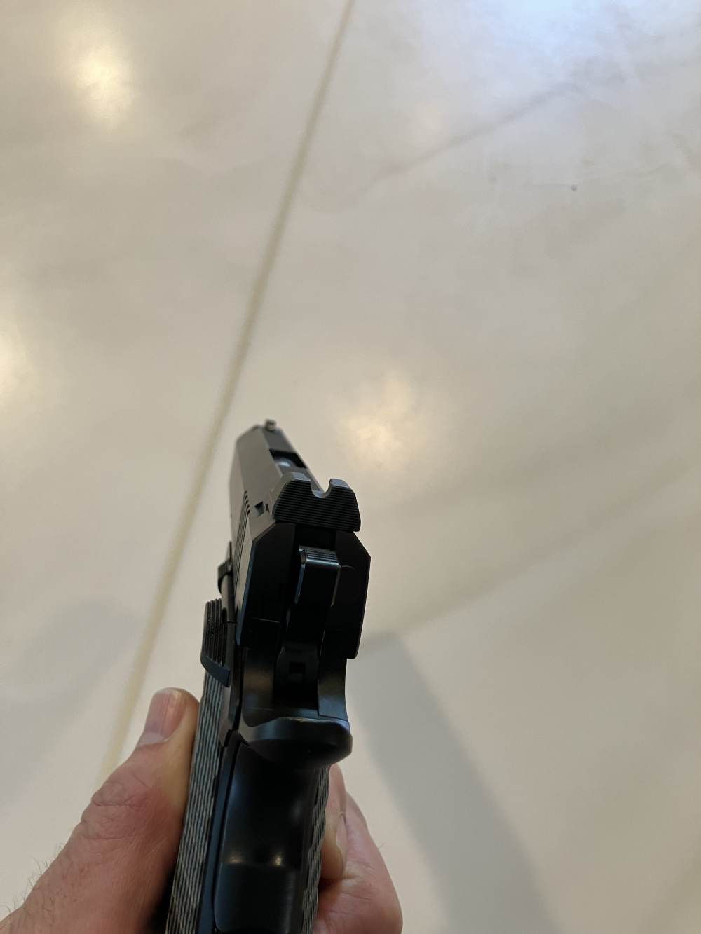 Dan Wesson ECP 9mm 4 Mags-img-5