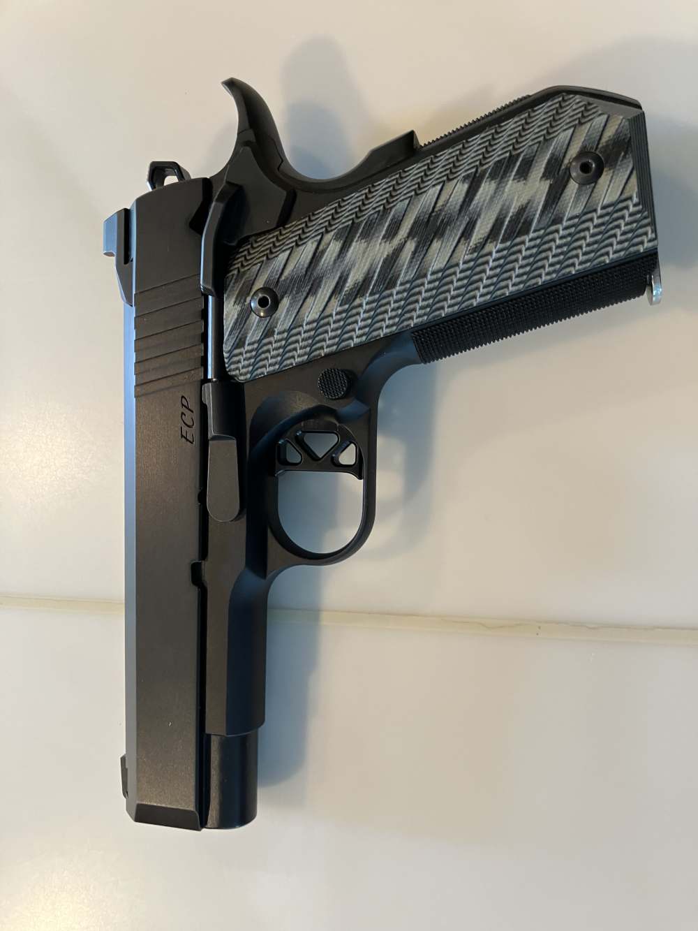 Dan Wesson ECP 9mm 4 Mags-img-6