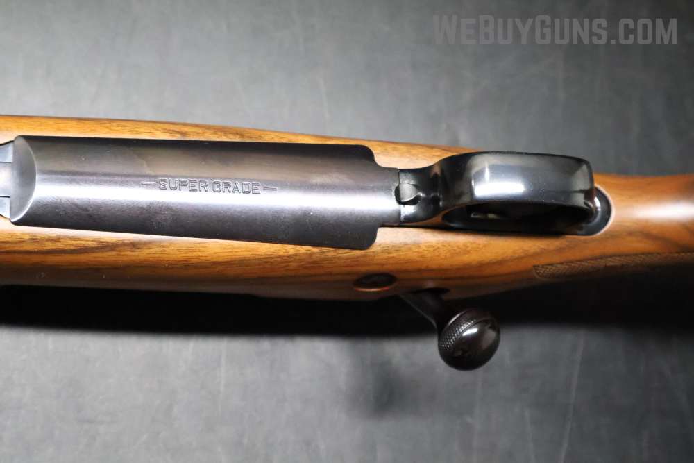Winchester Model 70 Super Grade Bolt Action Rifle .30-06 Springfield-img-23